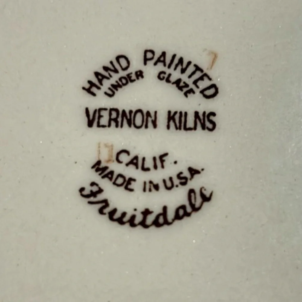 VINTAGE (1940s) VERNON KILNS “Fruitdale”‎ Platter, Good Condition